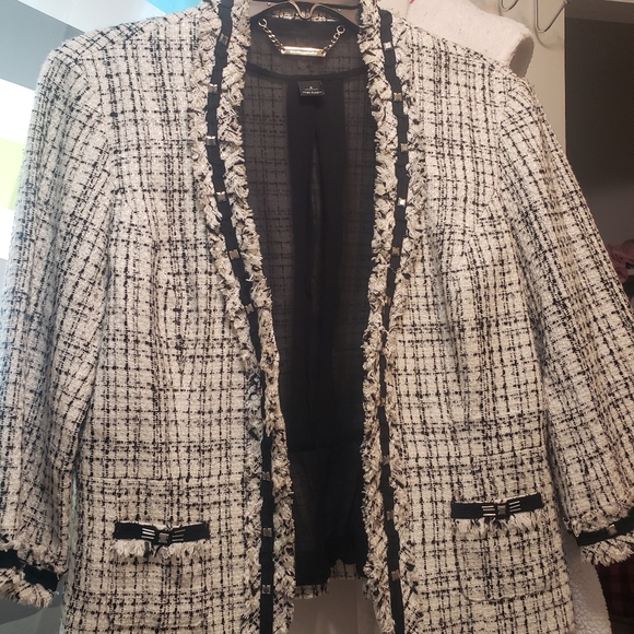 Jacket / Blazer - Picture 2 of 3
